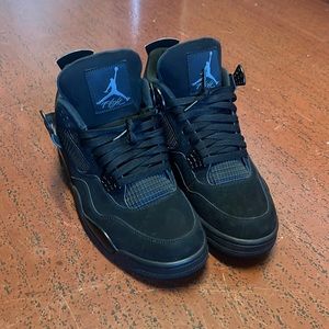Jordan 4 Black Cat